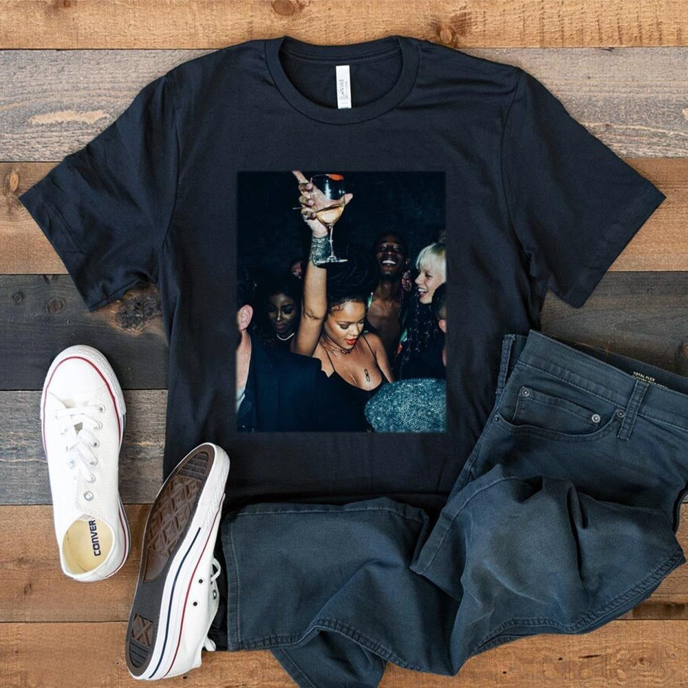Rihanna Celebrating T-shirt